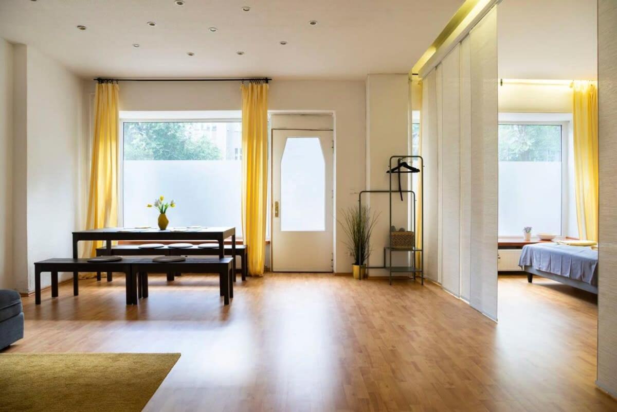 One Bedroom Apartment Berlin Neukoelln Екстериор снимка