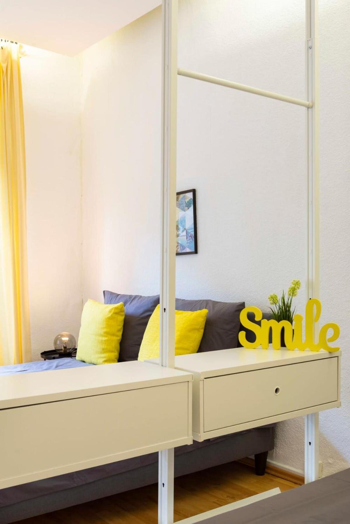 One Bedroom Apartment Berlin Neukoelln Екстериор снимка